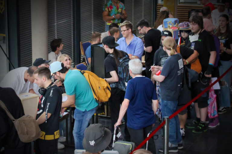 Bilder KrönchenCon 2026 -Autogrammstunde